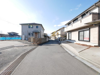 【前面道路含む現地写真】 | 南側道路