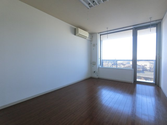 FORESTA西船橋の居間・リビング