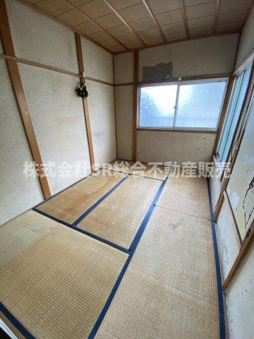 吉田3丁目中古戸建の寝室|寝る時は布団派の方にはピッタリのお部屋です！