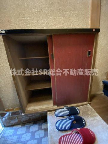 吉田3丁目中古戸建の玄関|シューズボックスあります！