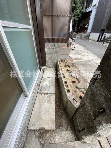 吉田3丁目中古戸建のその他共用部分|植物を育てることもできます。