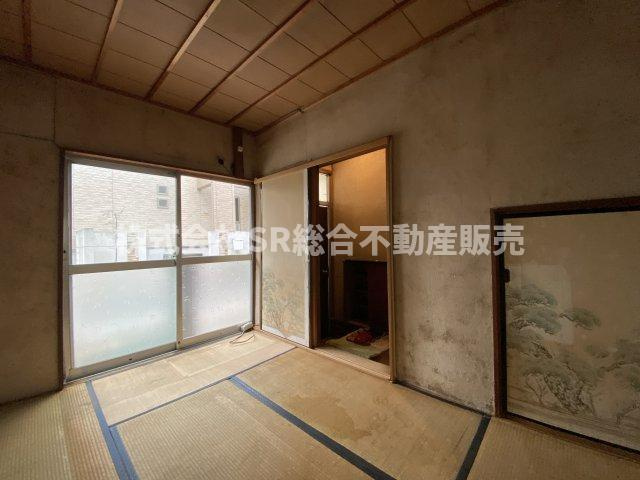 吉田3丁目中古戸建の和室|明るい和室です