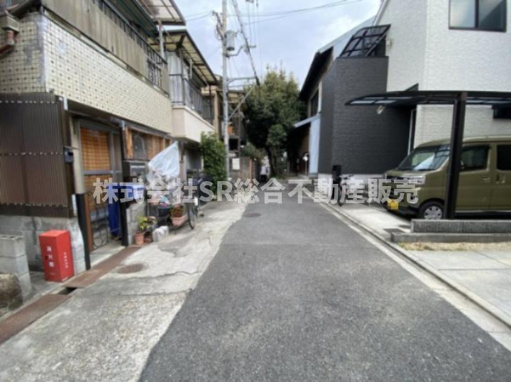 吉田3丁目中古戸建の前面道路含む現地写真|前面道路含む現地写真です