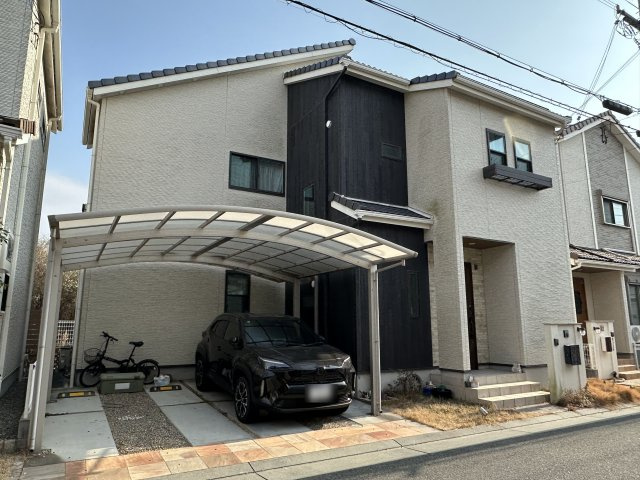 神戸市西区伊川谷町長坂戸建