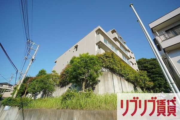 シャトーイノハナの外観