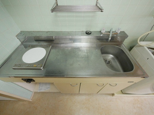 ハイネス五条のエントランス