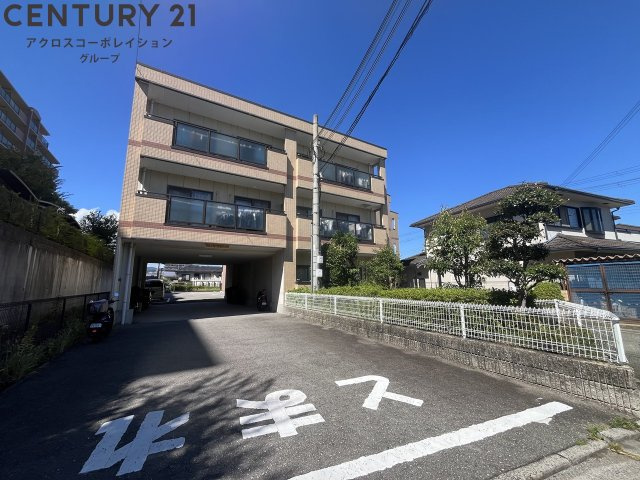 敷地内に駐車場あります！