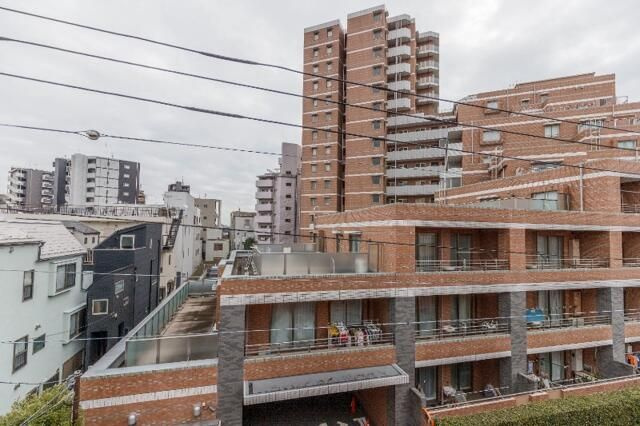 セザール中落合の展望