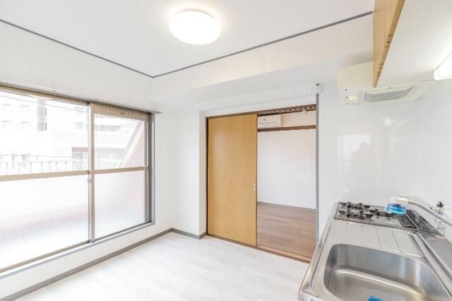 セザール中落合の居間・リビング