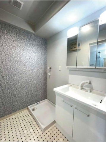 アルモード京都高辻の独立洗面台