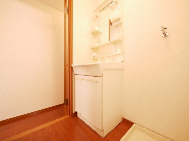 フォレ・ドミールの独立洗面台|別号数タイプ