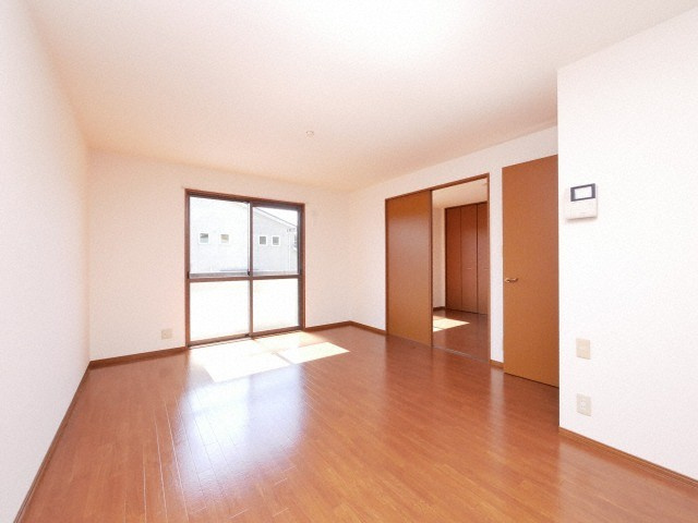 フォレ・ドミールの居間・リビング|別号数タイプ