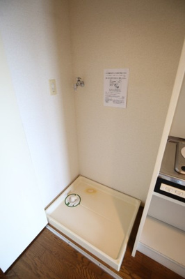 【設備】 | カテリーナ梅ヶ丘 | 室内洗濯機置場