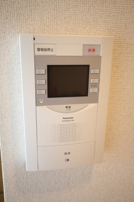 【セキュリティ】 | カテリーナ梅ヶ丘 | モニター付オートロック