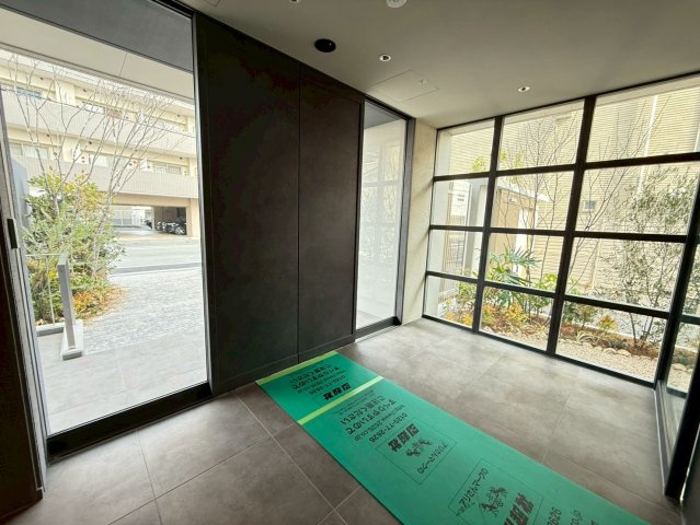 【エントランス】 | Moruan Residence