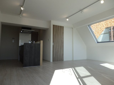 【居間・リビング】 | いづみハイツ芦花公園