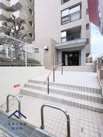 エクレール片江