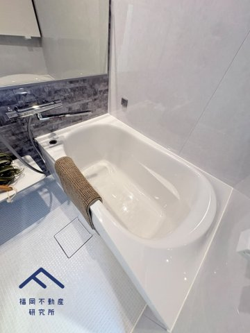 エクレール片江の浴室