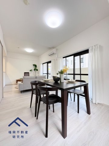 エクレール片江の居間・リビング