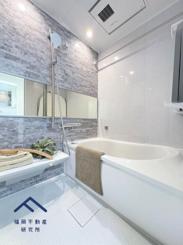 エクレール片江の浴室