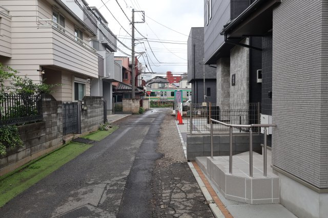 《仲介手数料無料》上尾市谷津１丁目10-20新築一戸建てハートフルタウンの外観