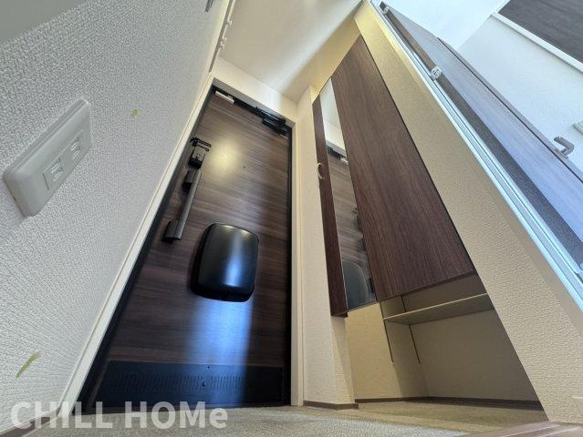 トレス・カーサの玄関|当社、チルホームのHPもご覧ください(^^)/物件情報多数♪