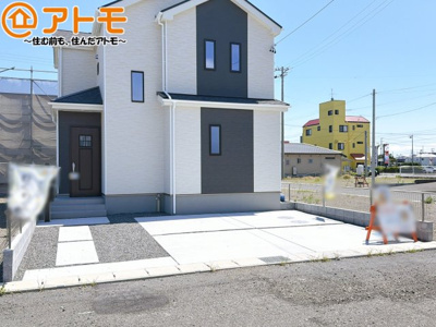 【駐車場】 | 焼津市石津　新築戸建　全1棟 | 並列3台の駐車スペースです♪