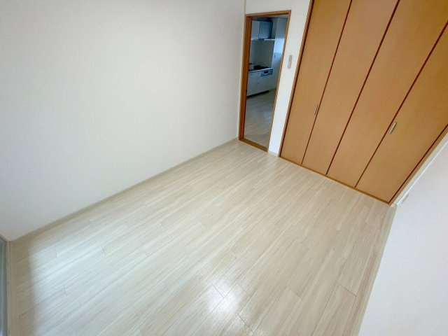 サンロイヤルハイツの寝室