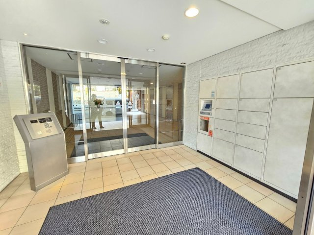 【ロビー】の画像