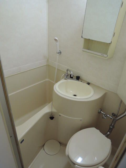 ニューライフ新宿の浴室