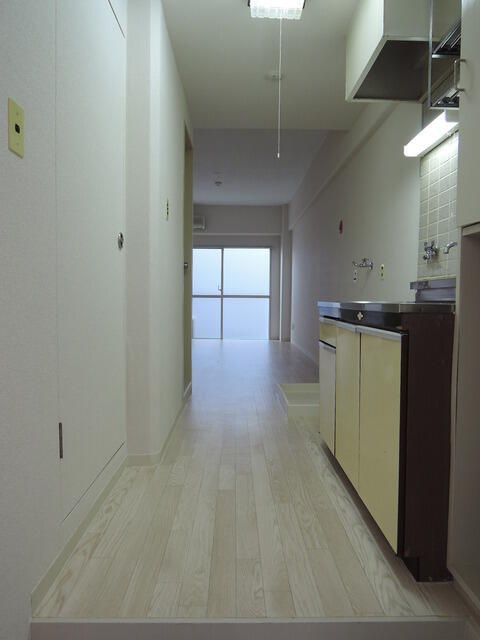 ニューライフ新宿の玄関