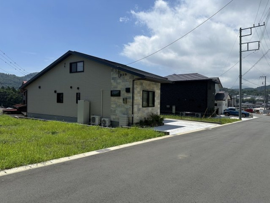 【前面道路含む現地写真】 | 伊東市川奈　戸建