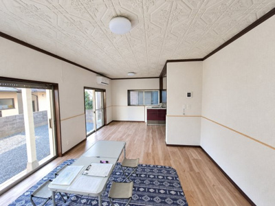 【居間・リビング】 | 東際波台リフォーム住宅 | ※家具等はイメージです。