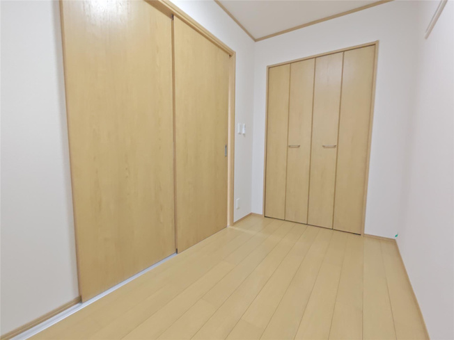 【寝室】グランビュー緑ヶ丘