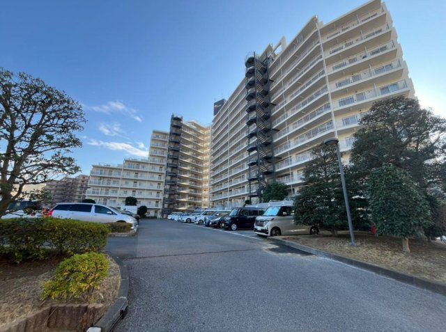 藤和天王台ハイタウン1号館の外観