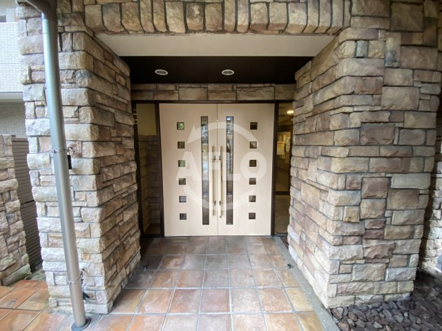 エステムコート梅田茶屋町デュアルスペースのエントランス|エステムコート梅田茶屋町デュアルスペース　エントランス