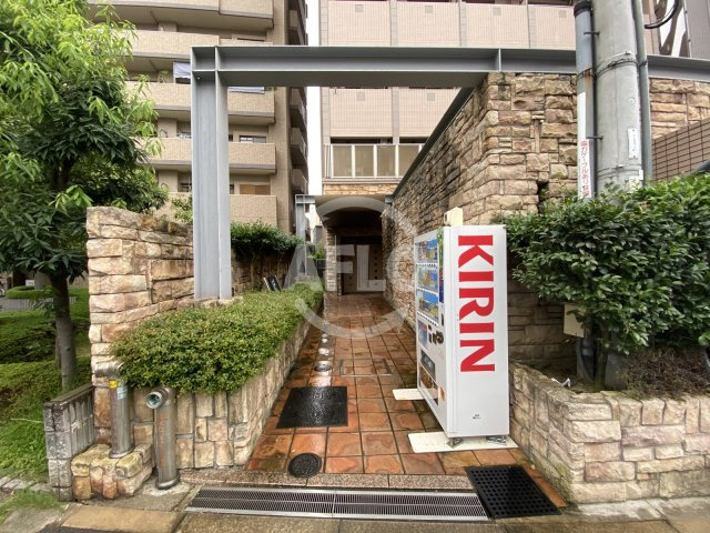 エステムコート梅田茶屋町デュアルスペースのエントランス|エステムコート梅田茶屋町デュアルスペース　エントランス