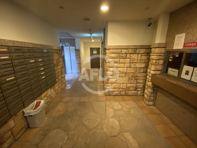 エステムコート梅田茶屋町デュアルスペースのロビー|エステムコート梅田茶屋町デュアルスペース　ロビー