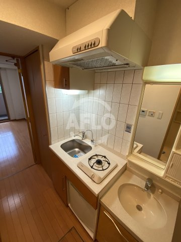 エステムコート梅田茶屋町デュアルスペースのキッチン|エステムコート梅田茶屋町デュアルスペース　キッチン