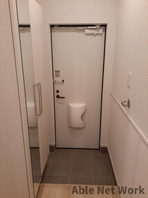 アベニール Vの玄関|シューズボックス付き