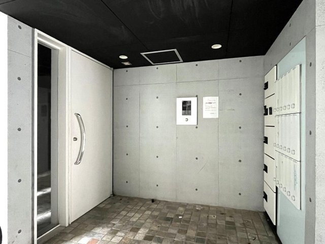 ＬＡＰｉＳ本郷のエントランス