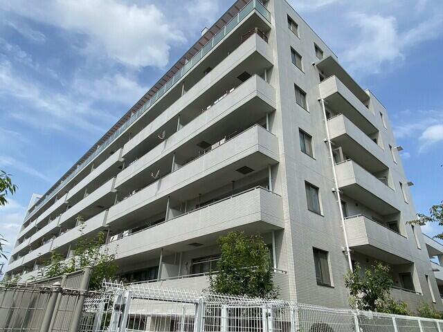ルネブランクール北千里古江台の外観|外観もきれいです