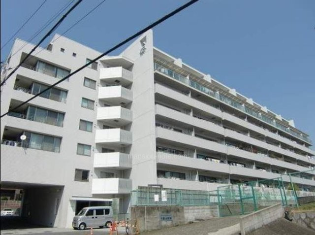 ルネブランクール北千里古江台の外観|外観もきれいです