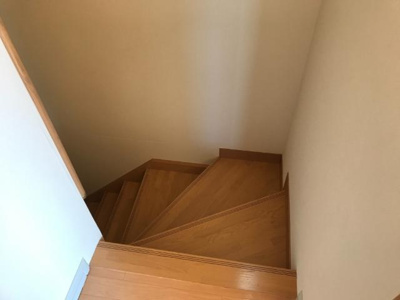 【その他】 | オーガスタＡ | 階段