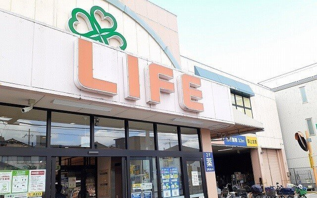 Ｔｉｆｆａｎｙ　１ｓｔの周辺|ライフ様まで300m