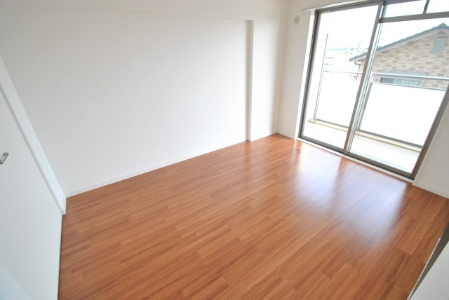 ポルタフォルトゥーナの洋室|同タイプ　イメージ写真