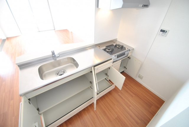 ポルタフォルトゥーナのキッチン|同タイプ　イメージ写真