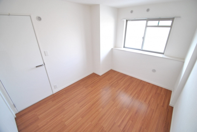 ポルタフォルトゥーナの洋室|同タイプ　イメージ写真