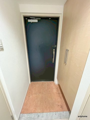 ゼニスレジデンス難波南　仲介手数料無料の玄関