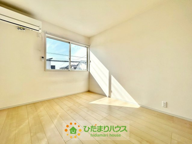 久喜市南栗橋３丁目　中古一戸建ての洋室